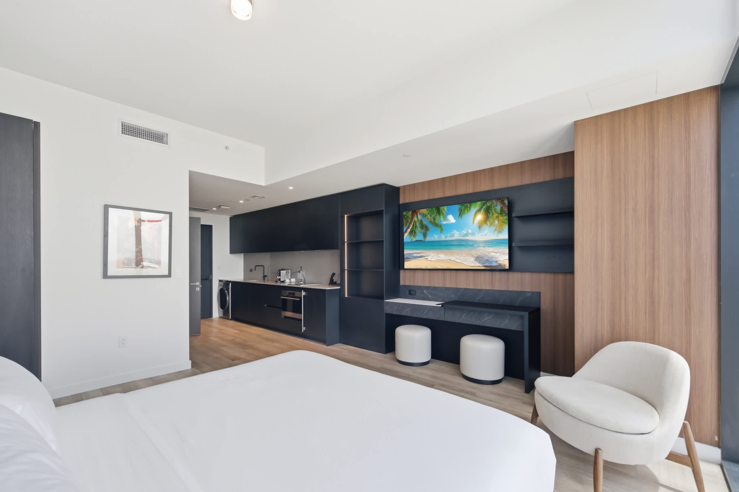 E11EVEN Executive Suite with Elite Amenities