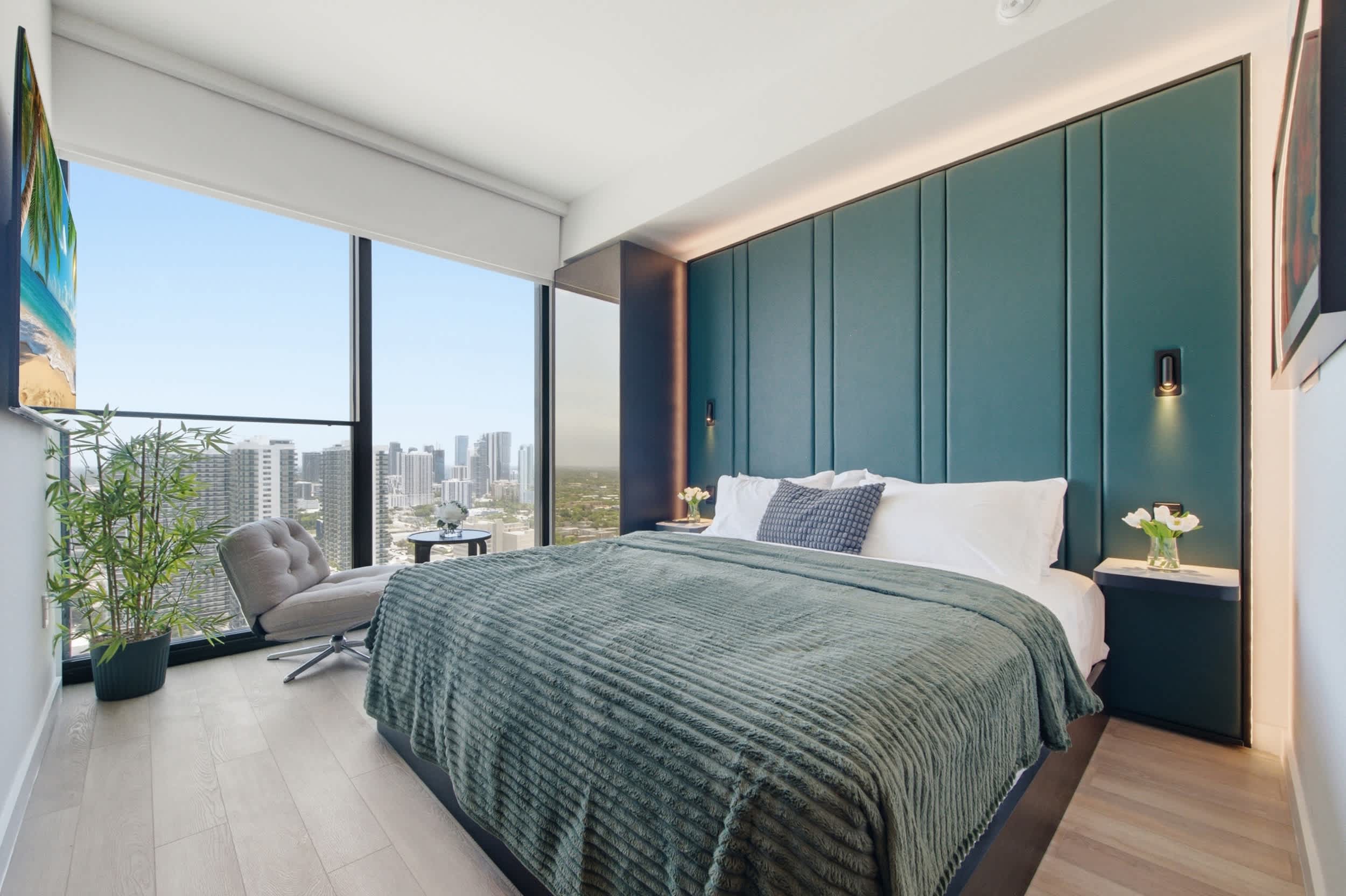 15th Floor E11EVEN Retreat Near Miami Worldcenter