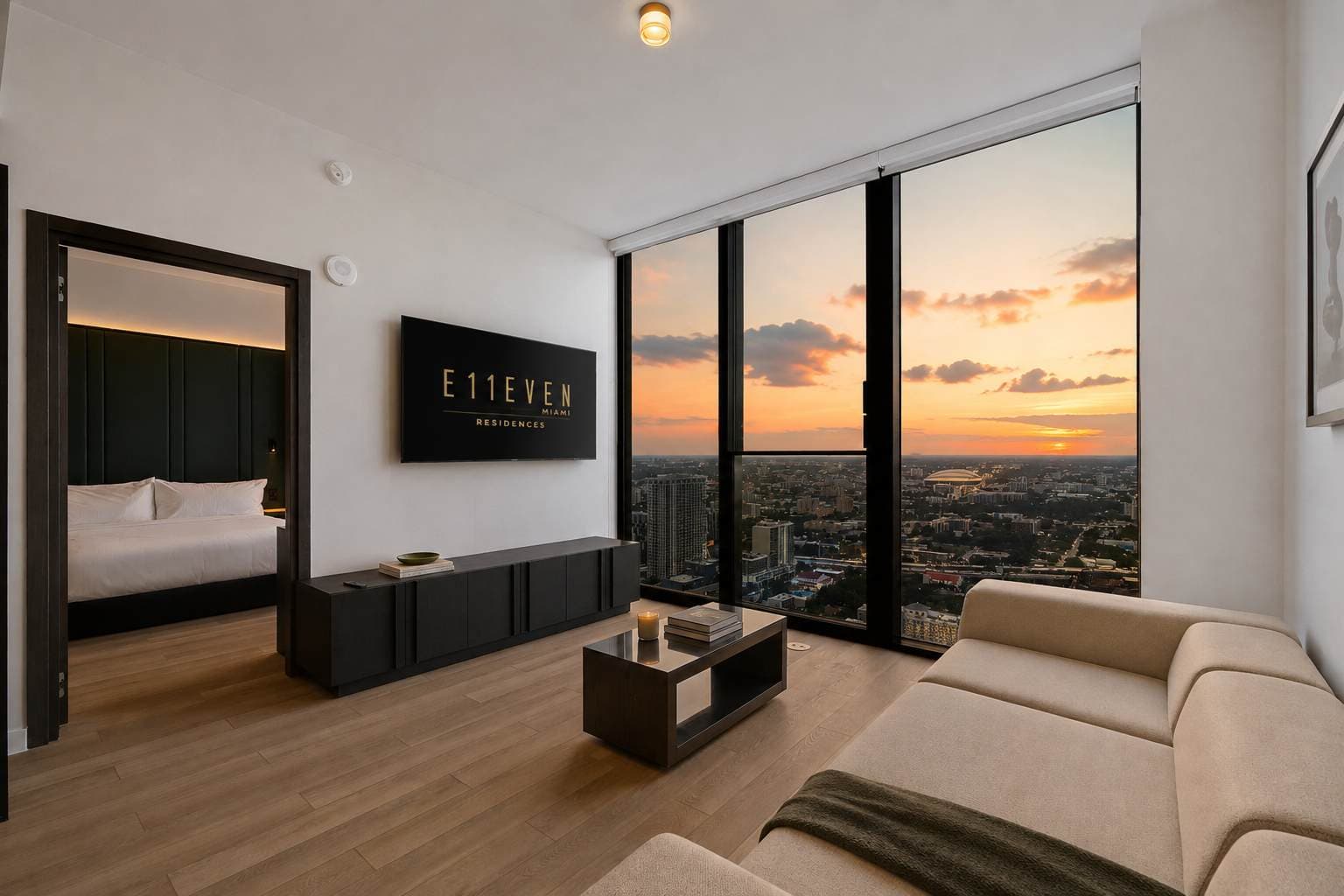 44th-Floor Condo w/ Stunning Miami Sunset View