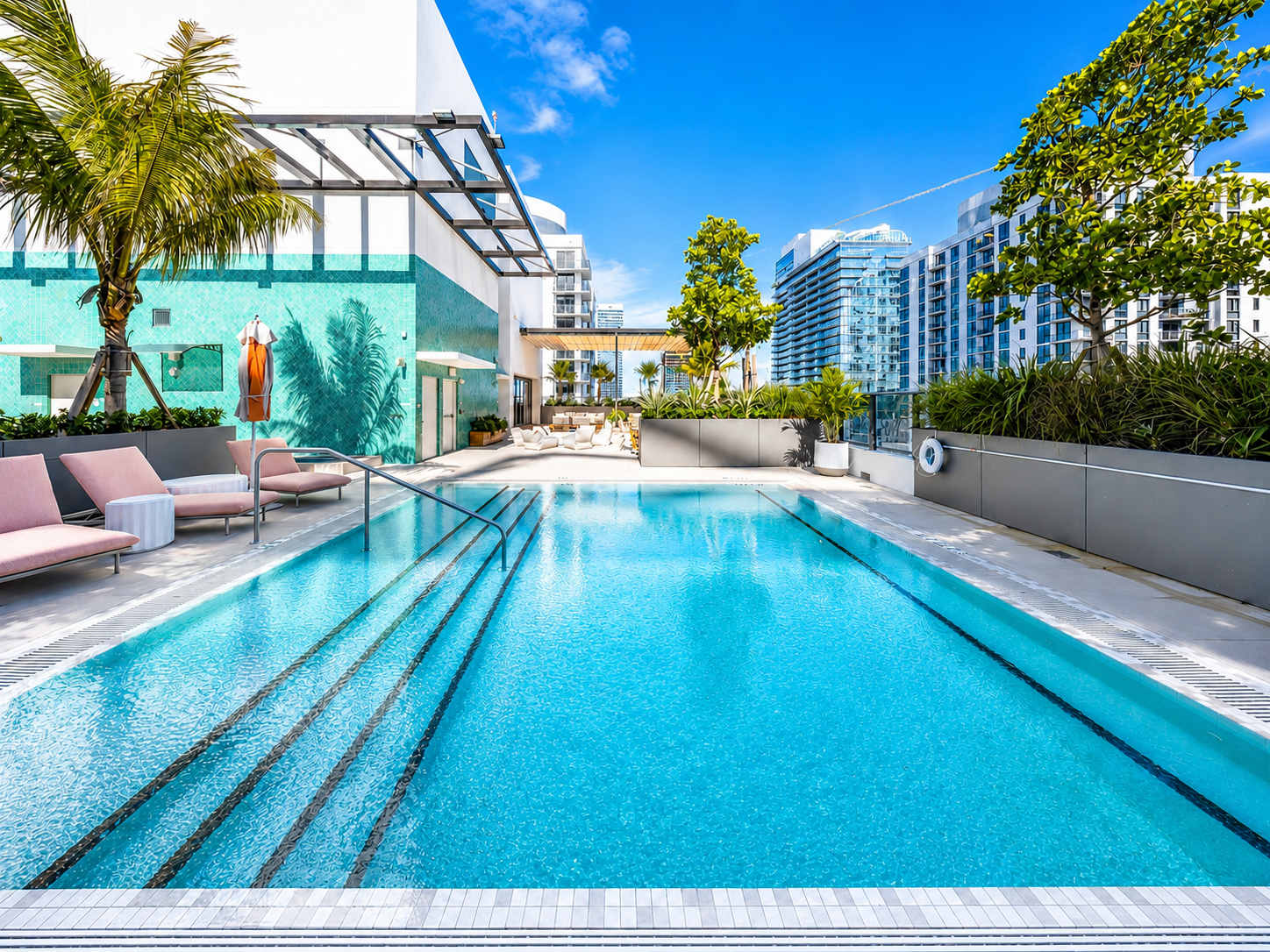 Modern Downtown Miami Retreat with Private Balcony