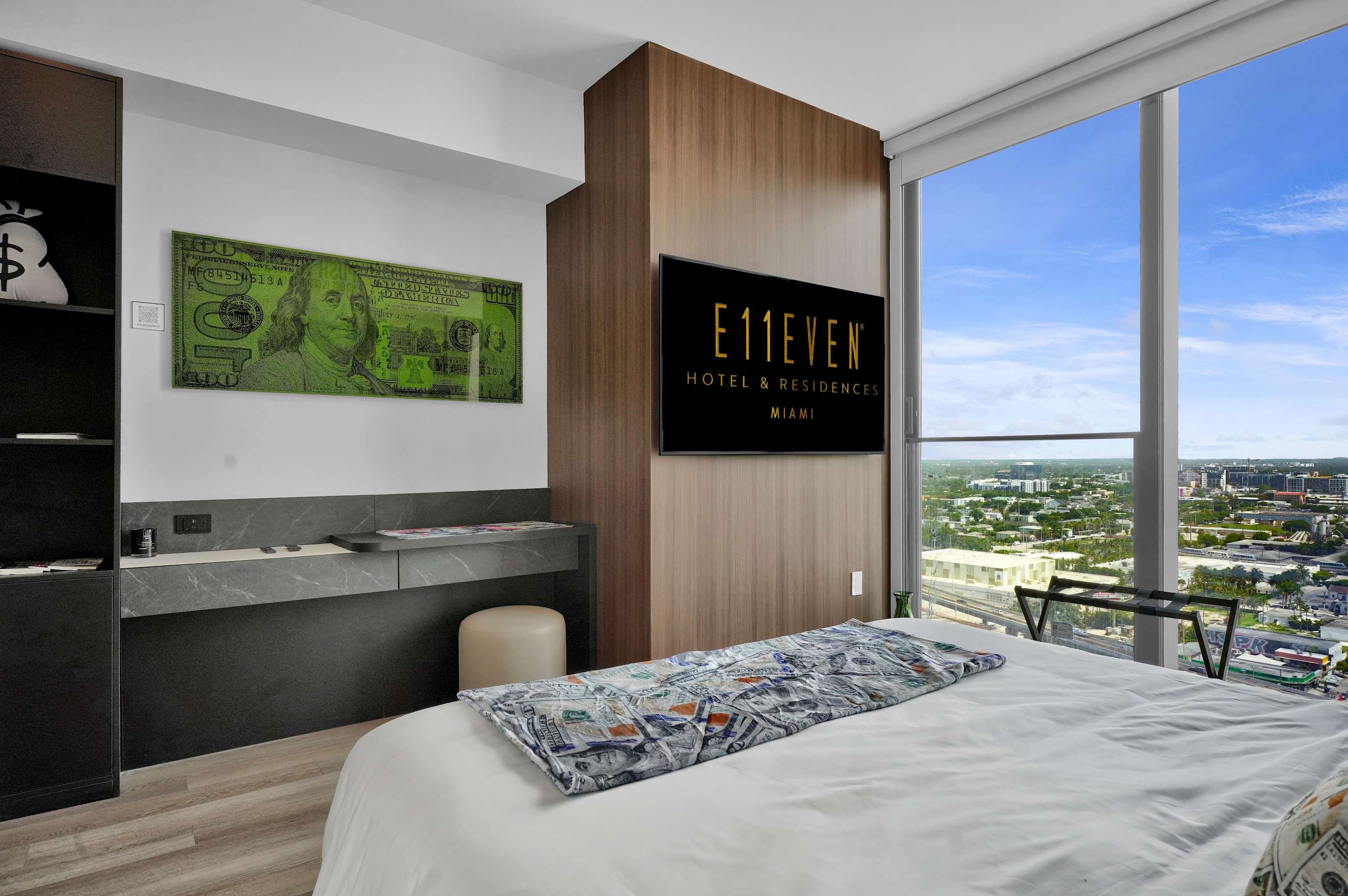 Deluxe E11EVEN Suite with Elite Amenities