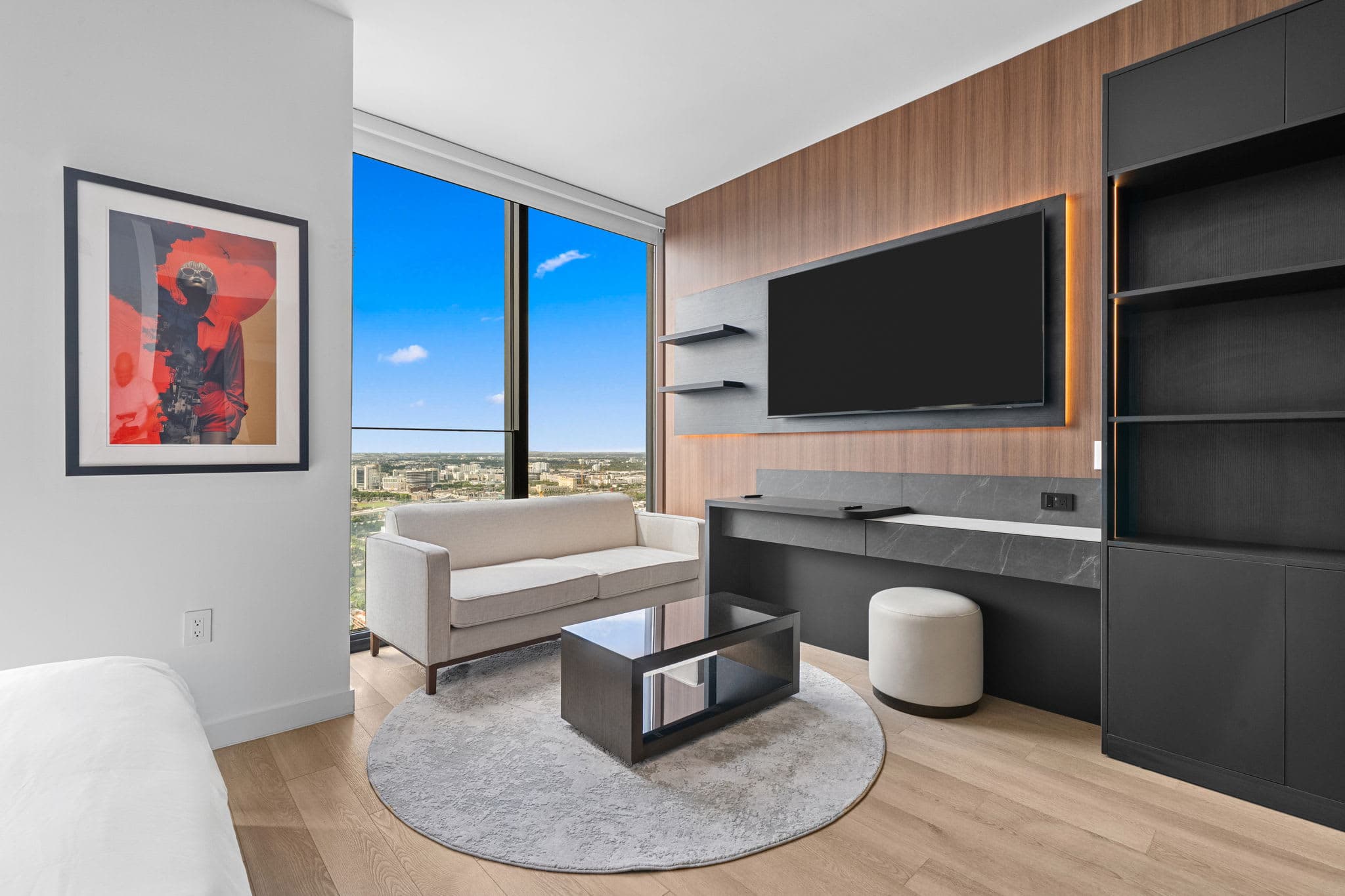 E11EVEN Executive Level Studio with Pool & City Views