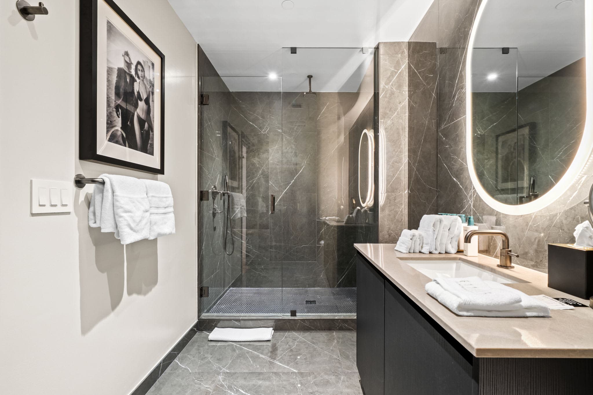 E11EVEN 48th Floor | Bay Views & Rooftop Pool