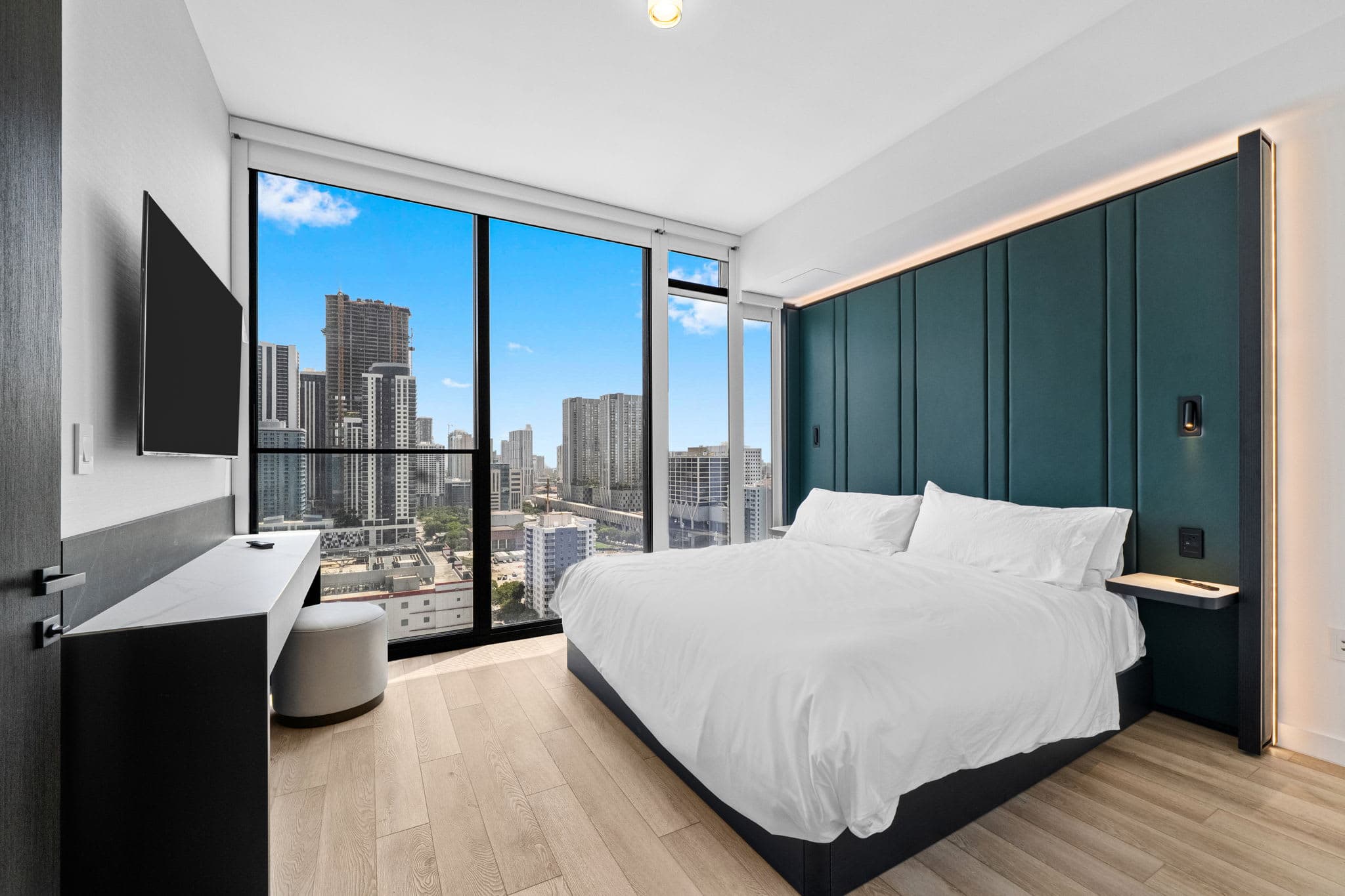 E11EVEN 25th Floor Residence with Skyline Views
